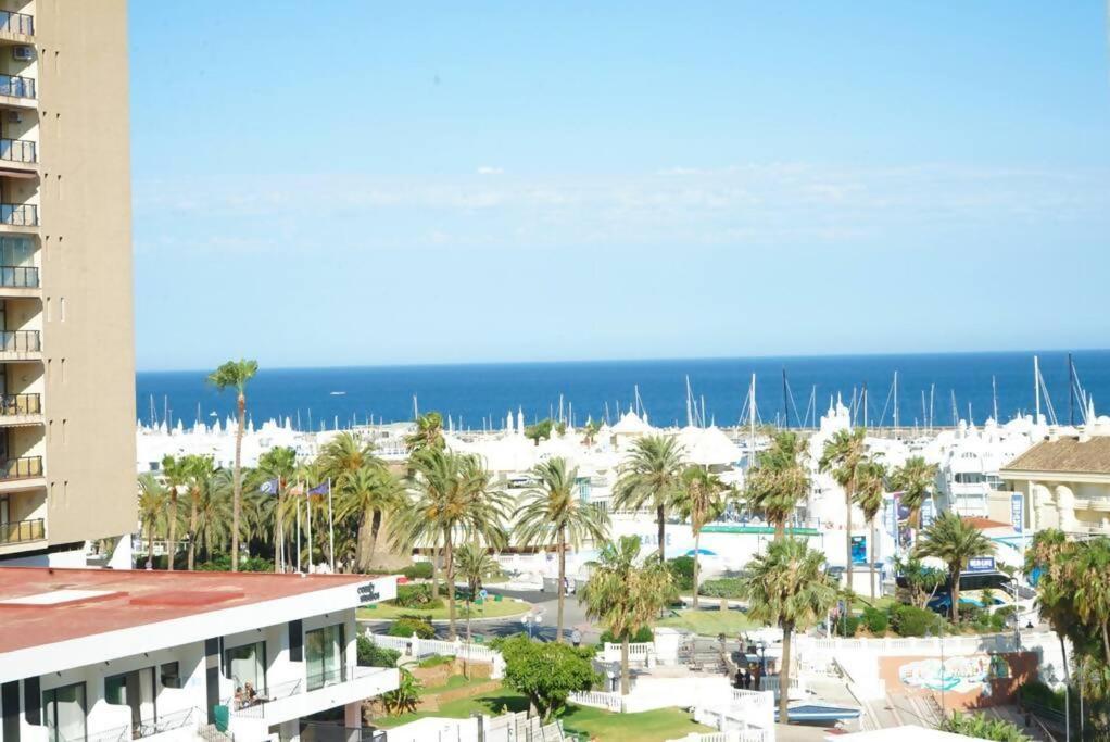 Amplio Con Vistas Al Mar Y Piscina En Benalmadena Apartment Exterior photo