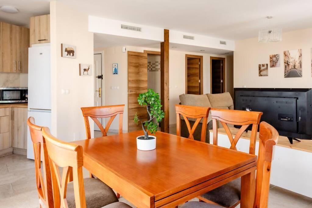 Amplio Con Vistas Al Mar Y Piscina En Benalmadena Apartment Exterior photo